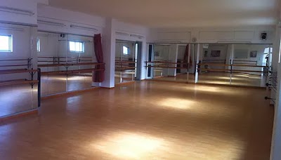 Σχολή χορού – Reformer Pilates Studio Μαρίνα Λαμπροπούλου