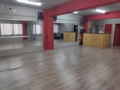 Step Up Dance Sport Academy